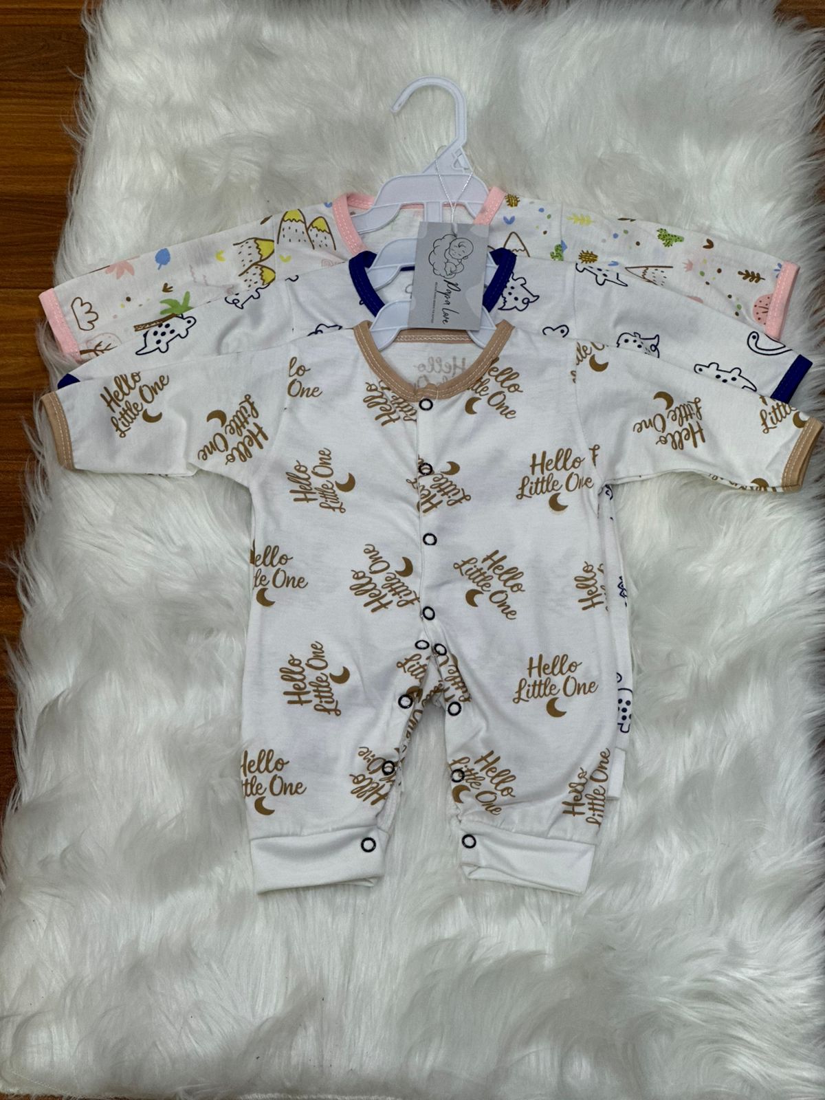 Premium Unisex Baby Rompers with Hanger – 3 Colors | 0–3 Months