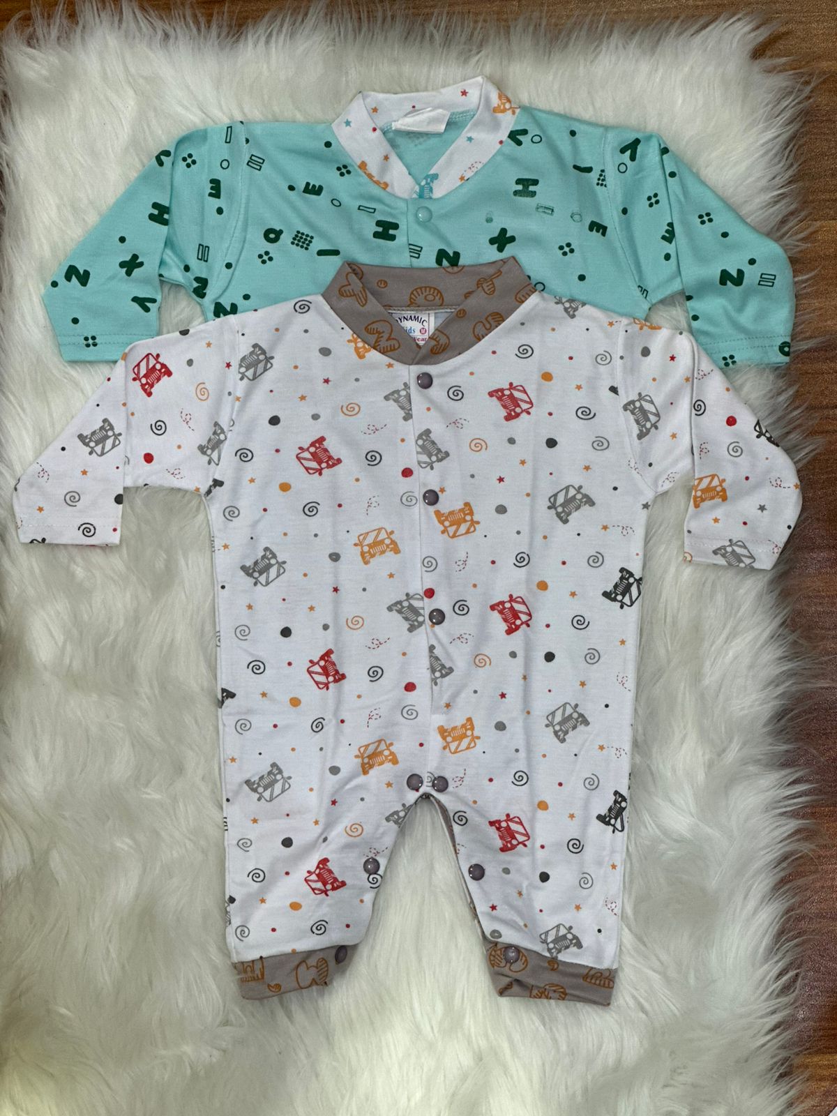 Pack of 2 Newborn Rompers Set – Soft, Comfortable & Everyday Essentials - 0-3Months